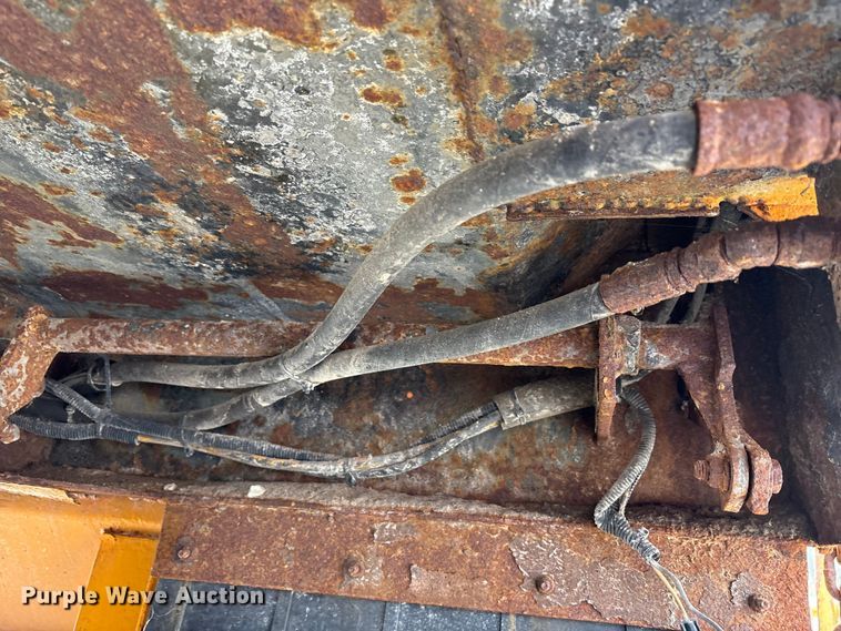 image for item FK1094 1996 International 4900 dump truck