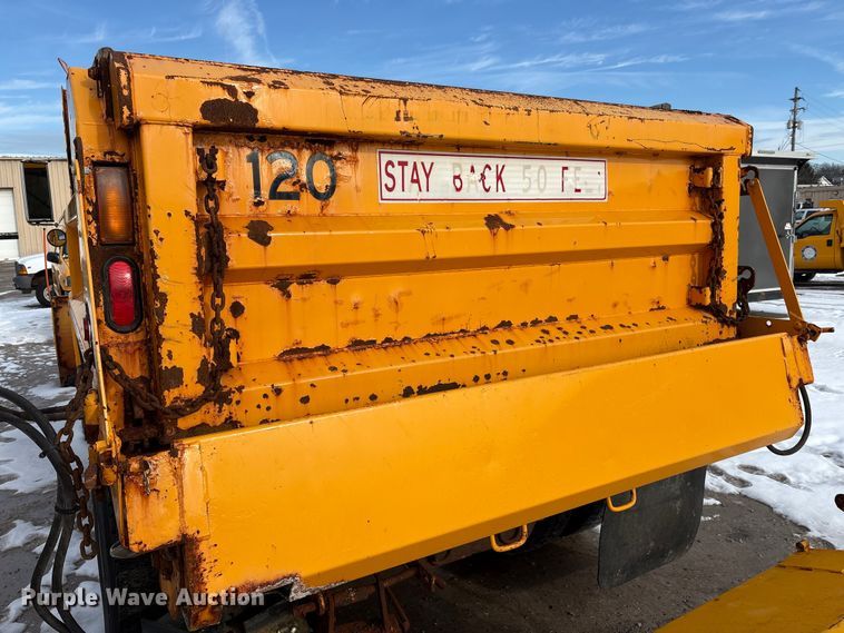 image for item FK1094 1996 International 4900 dump truck