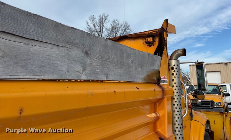 image for item FK1094 1996 International 4900 dump truck