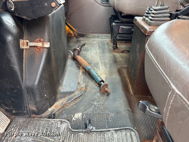 image for item FK1094 1996 International 4900 dump truck