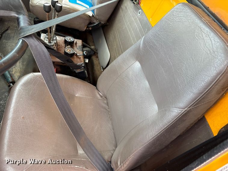 image for item FK1094 1996 International 4900 dump truck