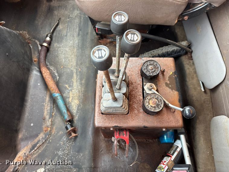 image for item FK1094 1996 International 4900 dump truck