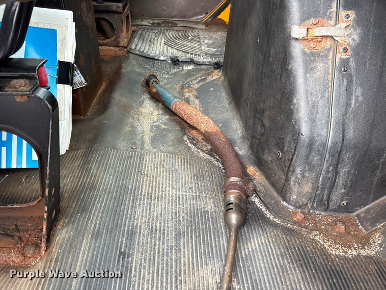 image for item FK1094 1996 International 4900 dump truck