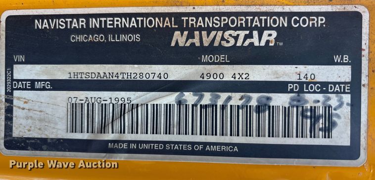 image for item FK1094 1996 International 4900 dump truck