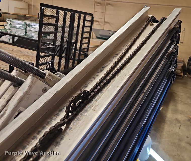 image for item FN5511 2002 Genie AWP-40S vertical lift