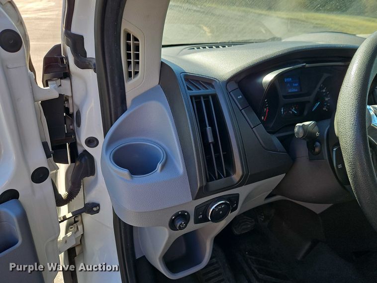 image for item FN5512 2016 Ford Transit van