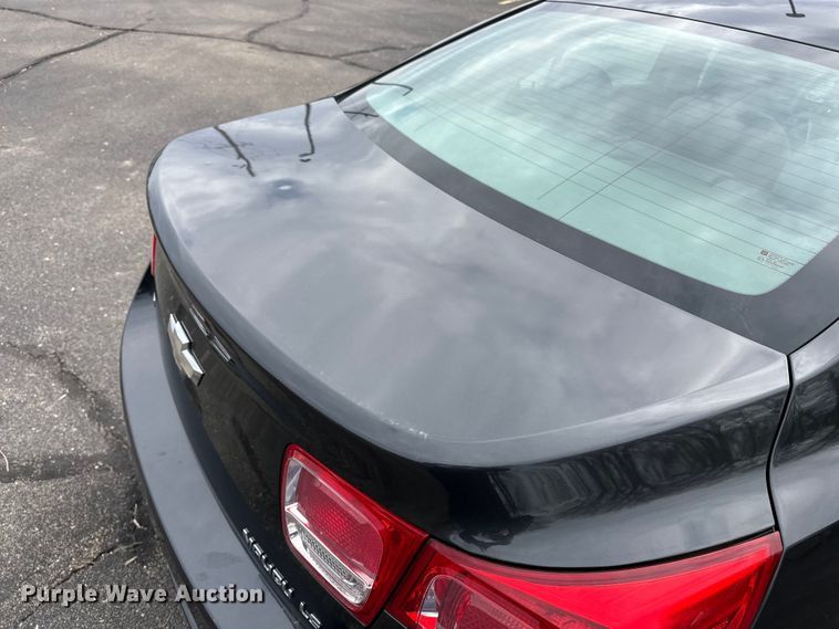 image for item OJ9915 2014 Chevrolet Malibu 