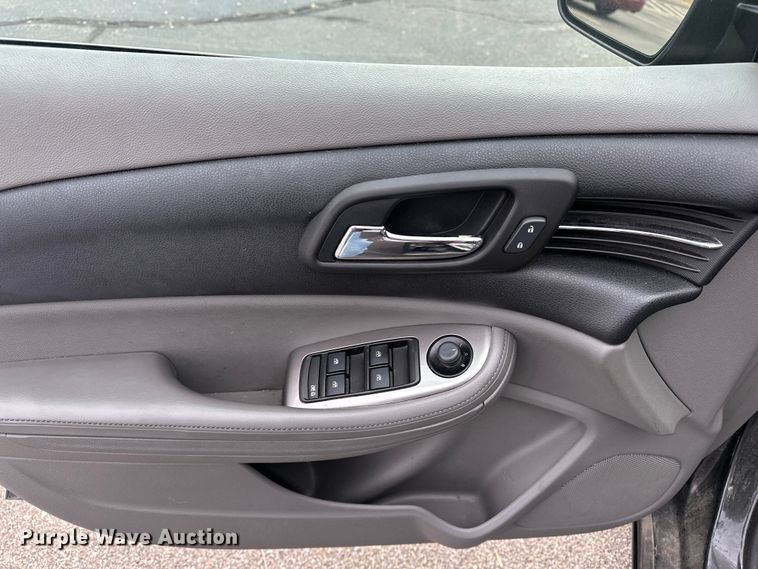 image for item OJ9915 2014 Chevrolet Malibu 