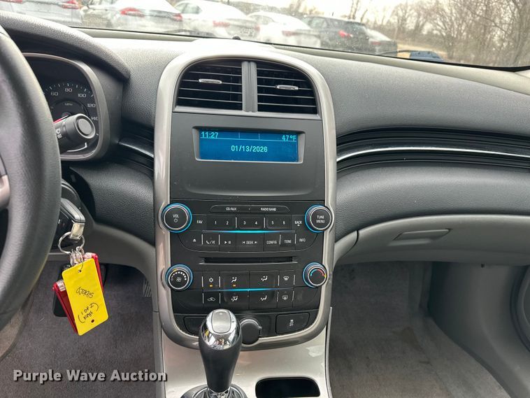 image for item OJ9915 2014 Chevrolet Malibu 