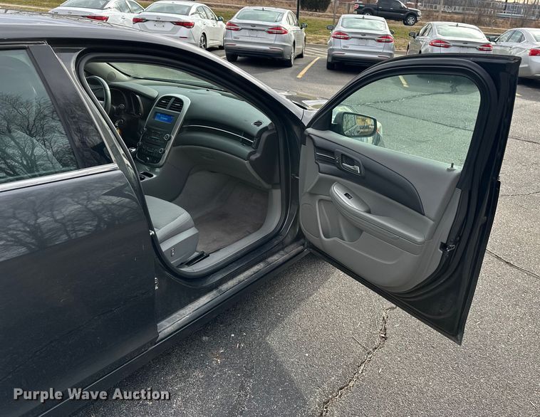 image for item OJ9915 2014 Chevrolet Malibu 