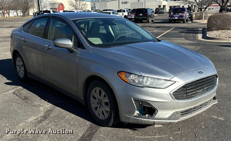 image for item OJ9936 2020 Ford Fusion 
