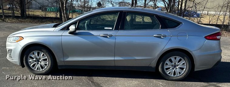 image for item OJ9936 2020 Ford Fusion 