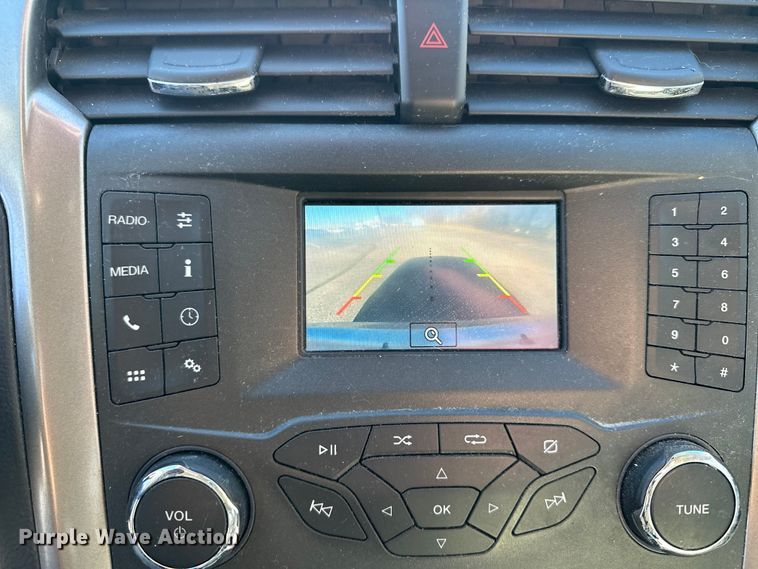 image for item OJ9936 2020 Ford Fusion 