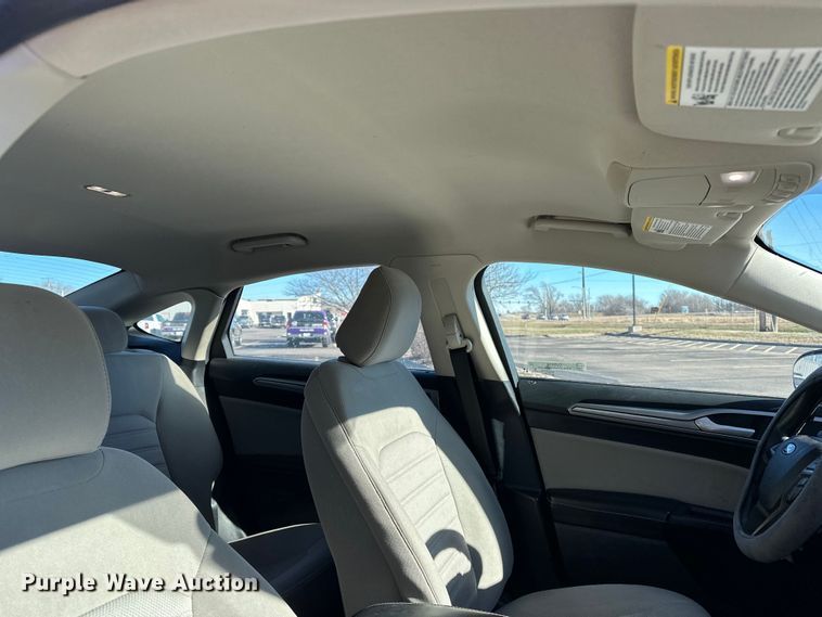 image for item OJ9936 2020 Ford Fusion 