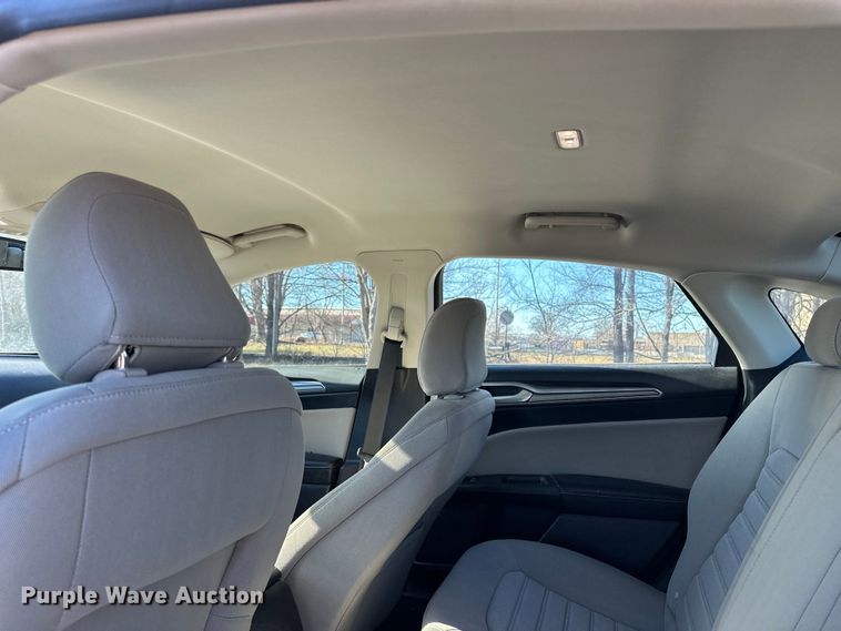 image for item OJ9936 2020 Ford Fusion 