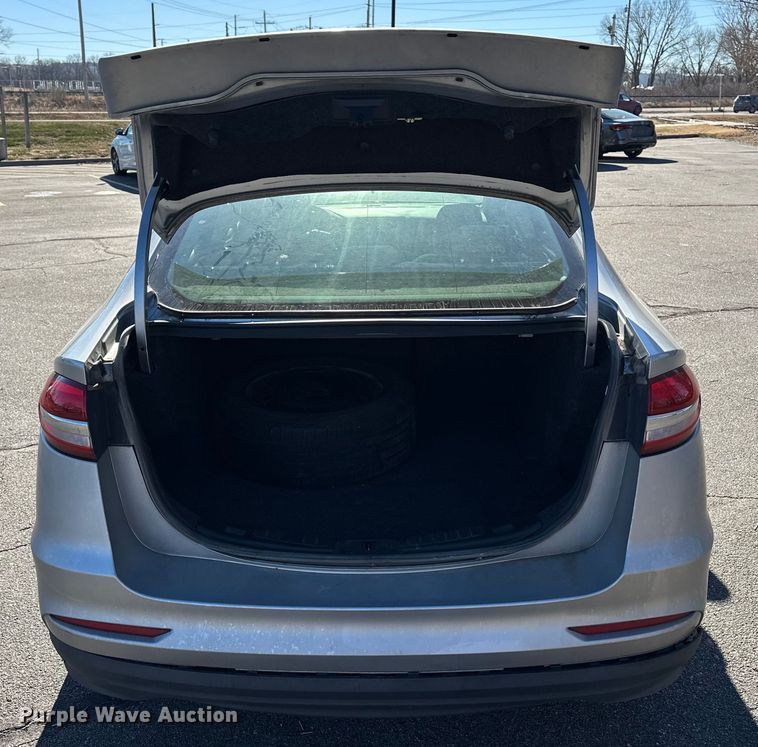 image for item OJ9936 2020 Ford Fusion 