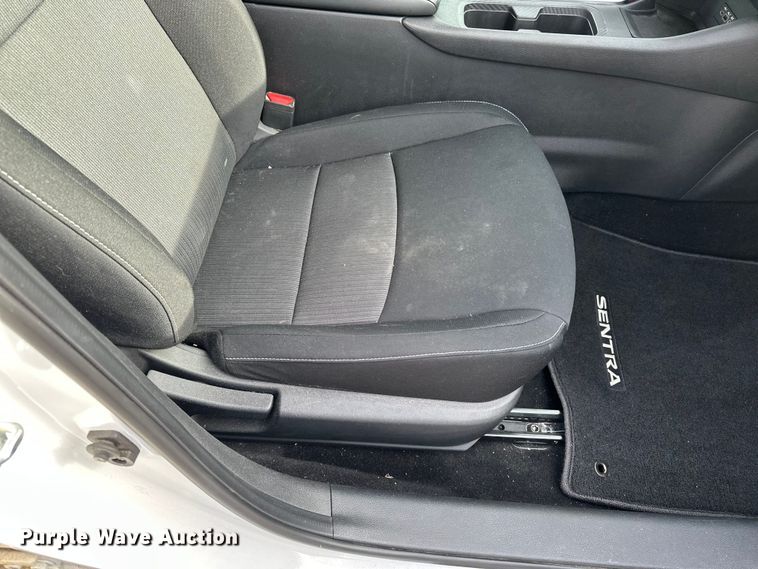 image for item OJ9937 2021 Nissan Sentra 