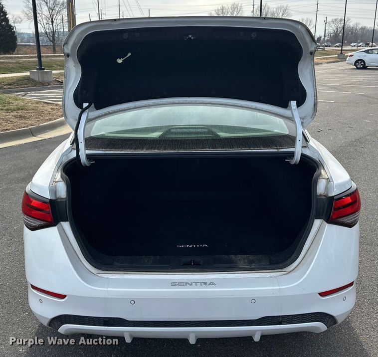 image for item OJ9937 2021 Nissan Sentra 