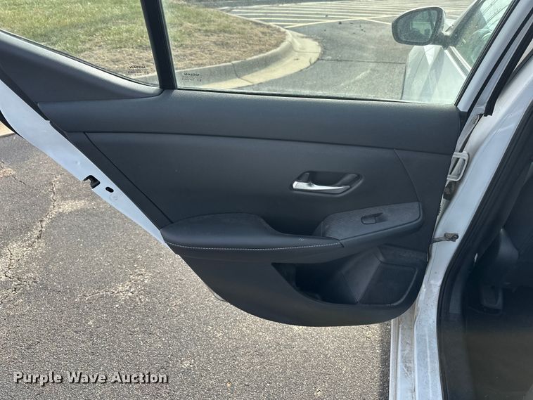 image for item OJ9937 2021 Nissan Sentra 