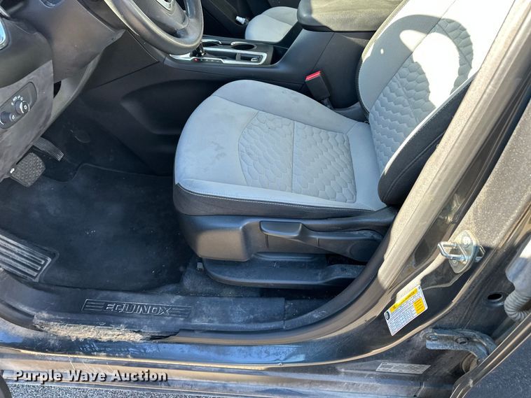 image for item OJ9938 2020 Chevrolet Equinox SUV