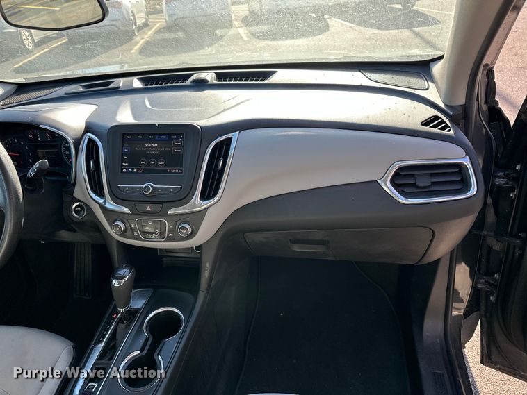 image for item OJ9938 2020 Chevrolet Equinox SUV