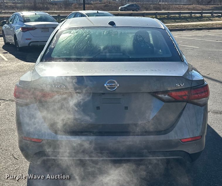 image for item OJ9939 2021 Nissan Sentra 