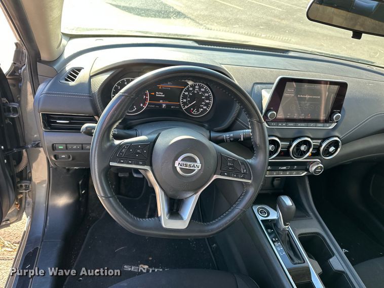 image for item OJ9939 2021 Nissan Sentra 