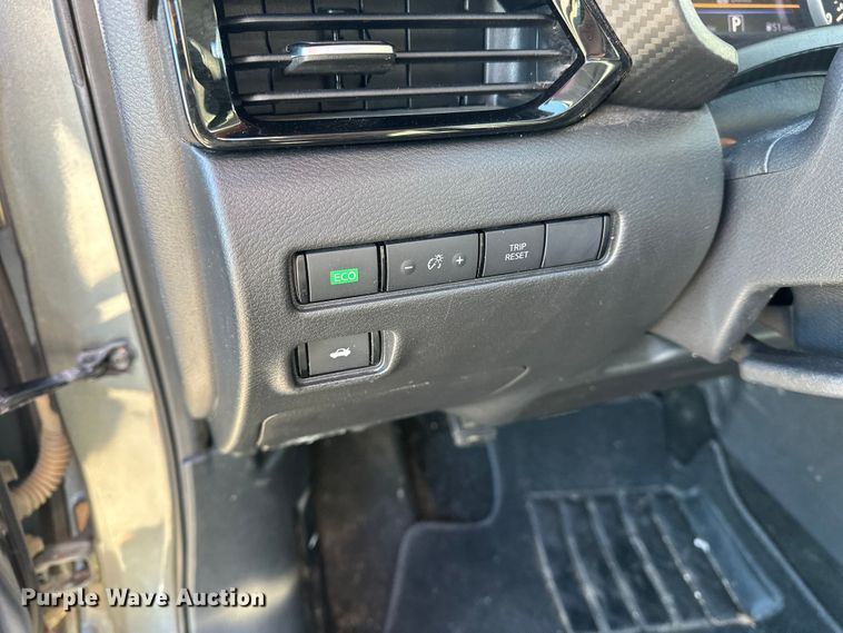 image for item OJ9939 2021 Nissan Sentra 