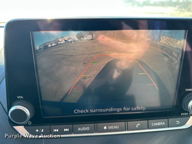 image for item OJ9939 2021 Nissan Sentra 