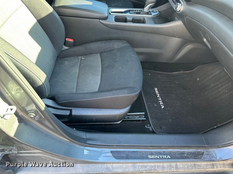 image for item OJ9939 2021 Nissan Sentra 