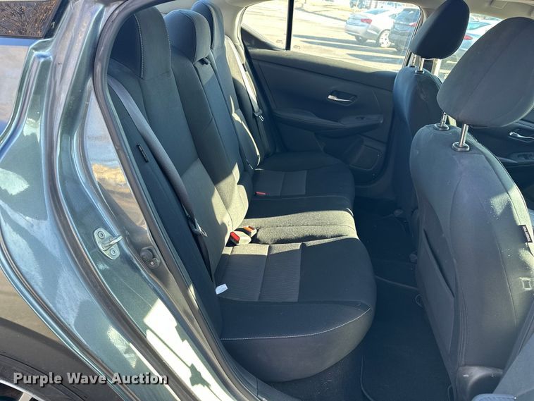 image for item OJ9939 2021 Nissan Sentra 