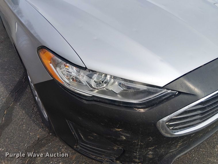 image for item OJ9940 2020 Ford Fusion 