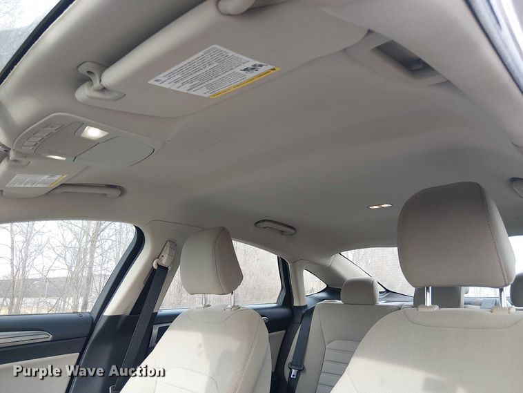 image for item OJ9940 2020 Ford Fusion 