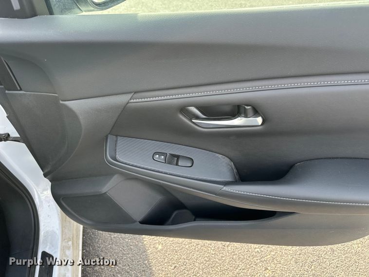 image for item OJ9941 2021 Nissan Sentra 