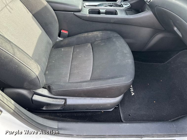 image for item OJ9941 2021 Nissan Sentra 