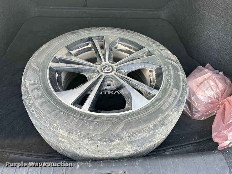 image for item OJ9941 2021 Nissan Sentra 