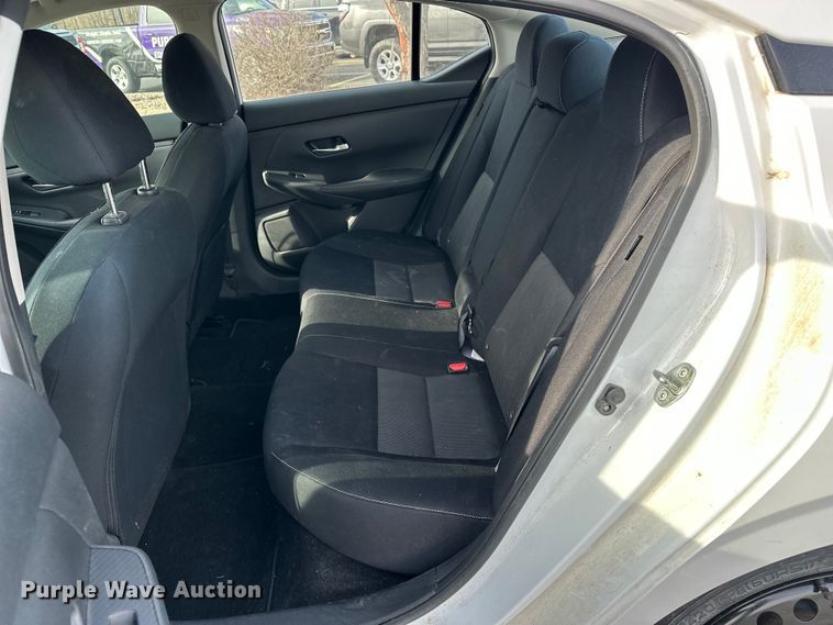 image for item OJ9941 2021 Nissan Sentra 