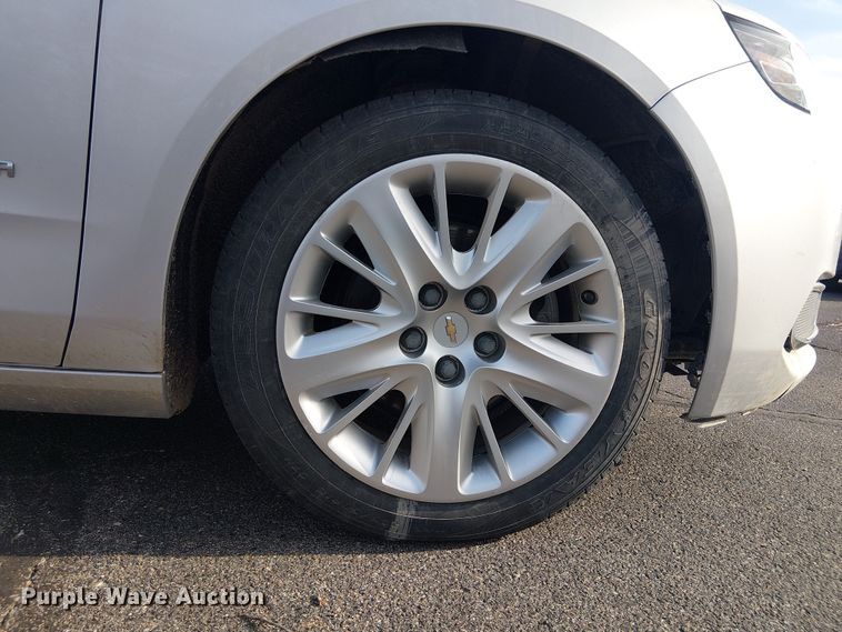 image for item OJ9942 2019 Chevrolet Impala 