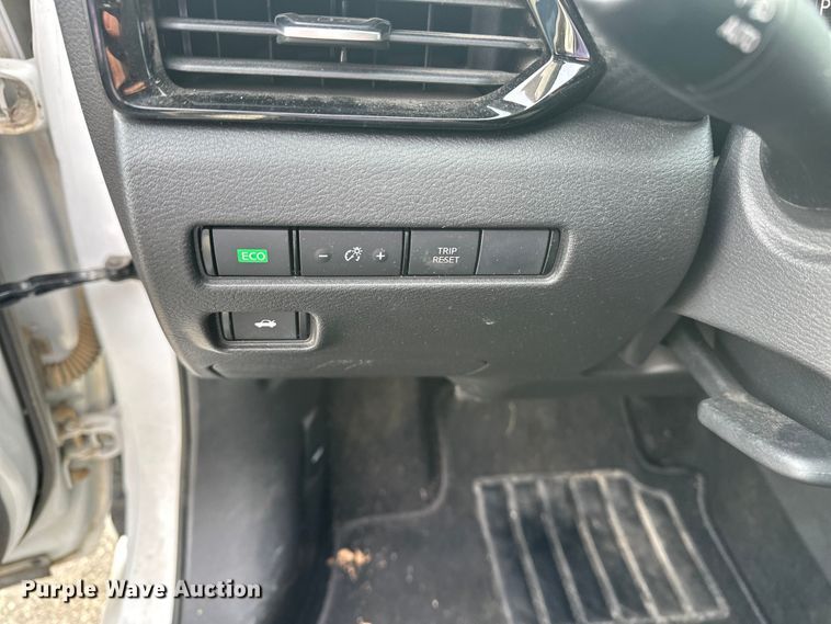 image for item OJ9943 2021 Nissan Sentra 