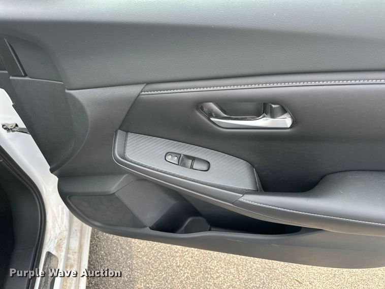 image for item OJ9943 2021 Nissan Sentra 