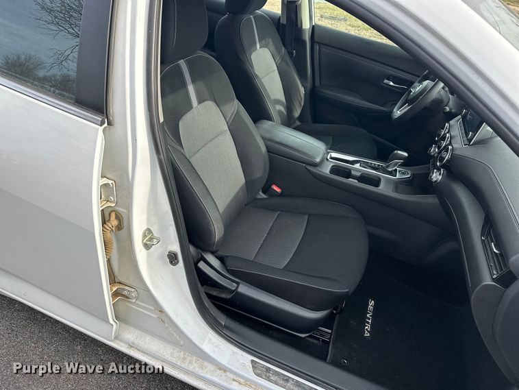 image for item OJ9943 2021 Nissan Sentra 