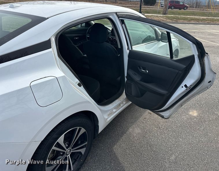 image for item OJ9943 2021 Nissan Sentra 