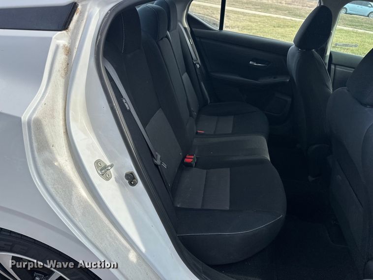 image for item OJ9943 2021 Nissan Sentra 