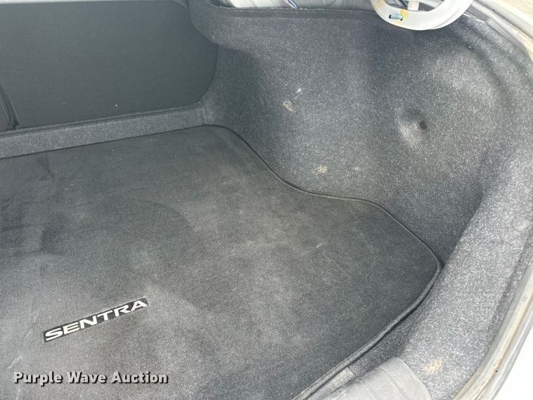 image for item OJ9943 2021 Nissan Sentra 