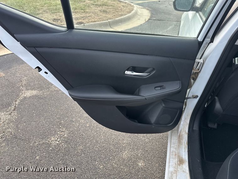 image for item OJ9943 2021 Nissan Sentra 