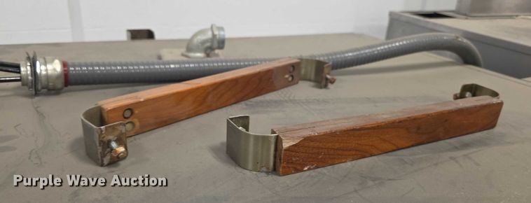 image for item ZA0767 (2) convection ovens