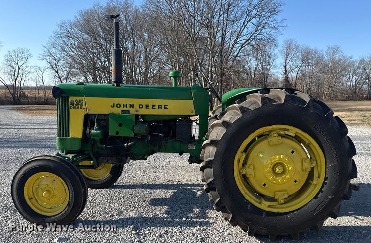 image for item DQ4197 1959 John Deere 435 tractor