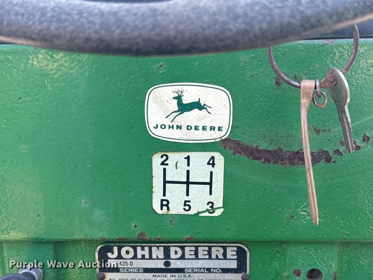 image for item DQ4197 1959 John Deere 435 tractor