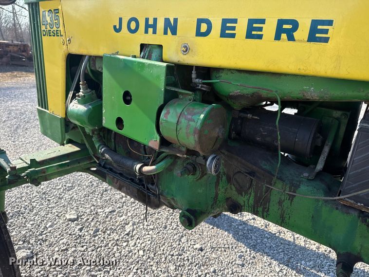 image for item DQ4197 1959 John Deere 435 tractor