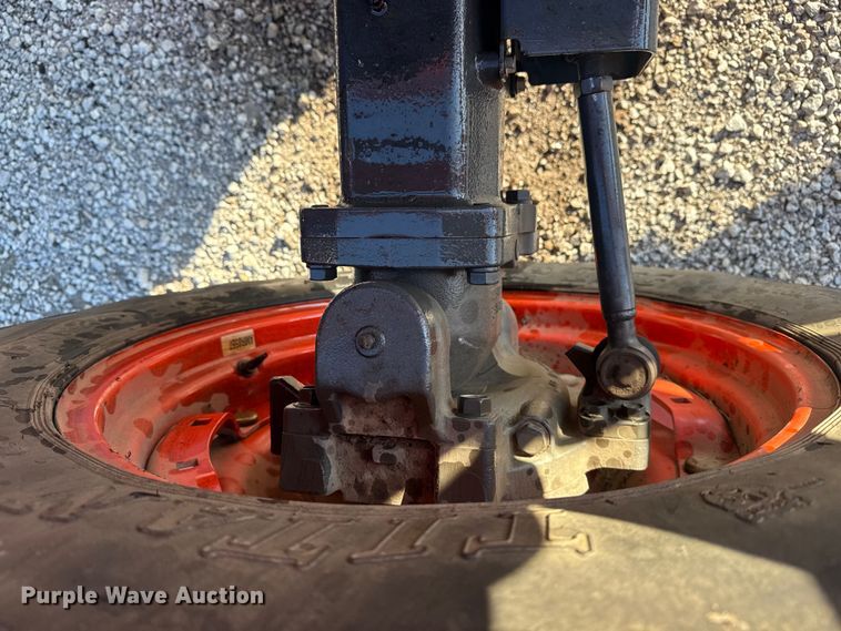 image for item DQ4198 Kubota M8560 MFWD tractor